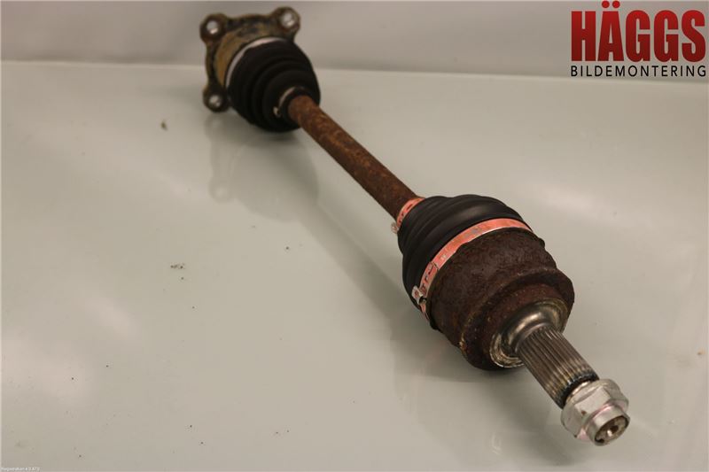 Suzuki GRAND VITARA II 06-14 Drivaxel Fram Vänster