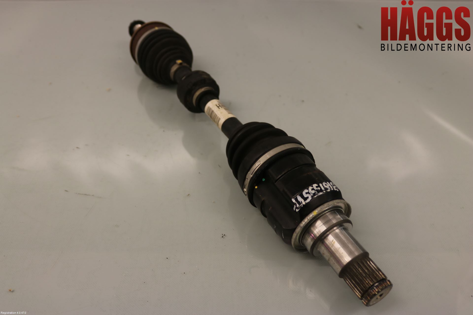 Toyota AURIS 13-19 Drivaxel Fram Vänster