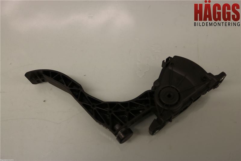 Volkswagen VW AMAROK 2H 10-22 Gaspedal