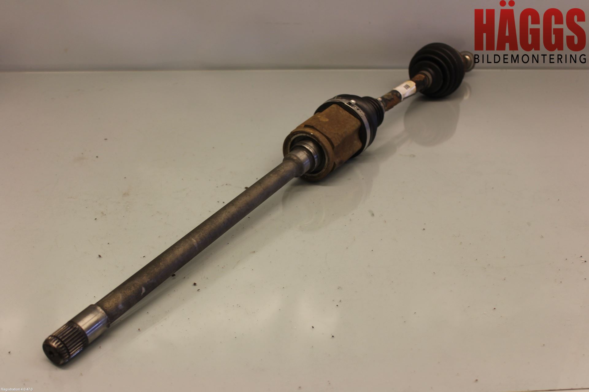 BMW X5 E70 07-13 Drivaxel Fram Höger