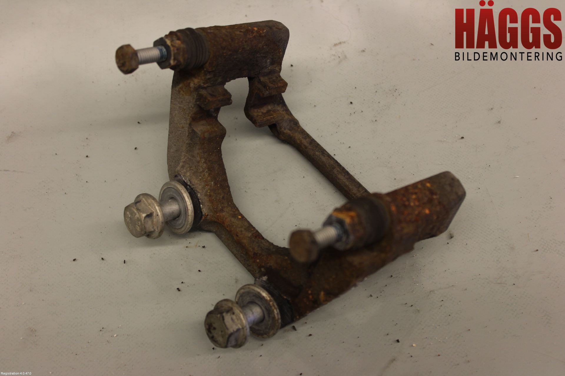 BMW 5 F10/F11/F18 09-17 Bromsokshållare