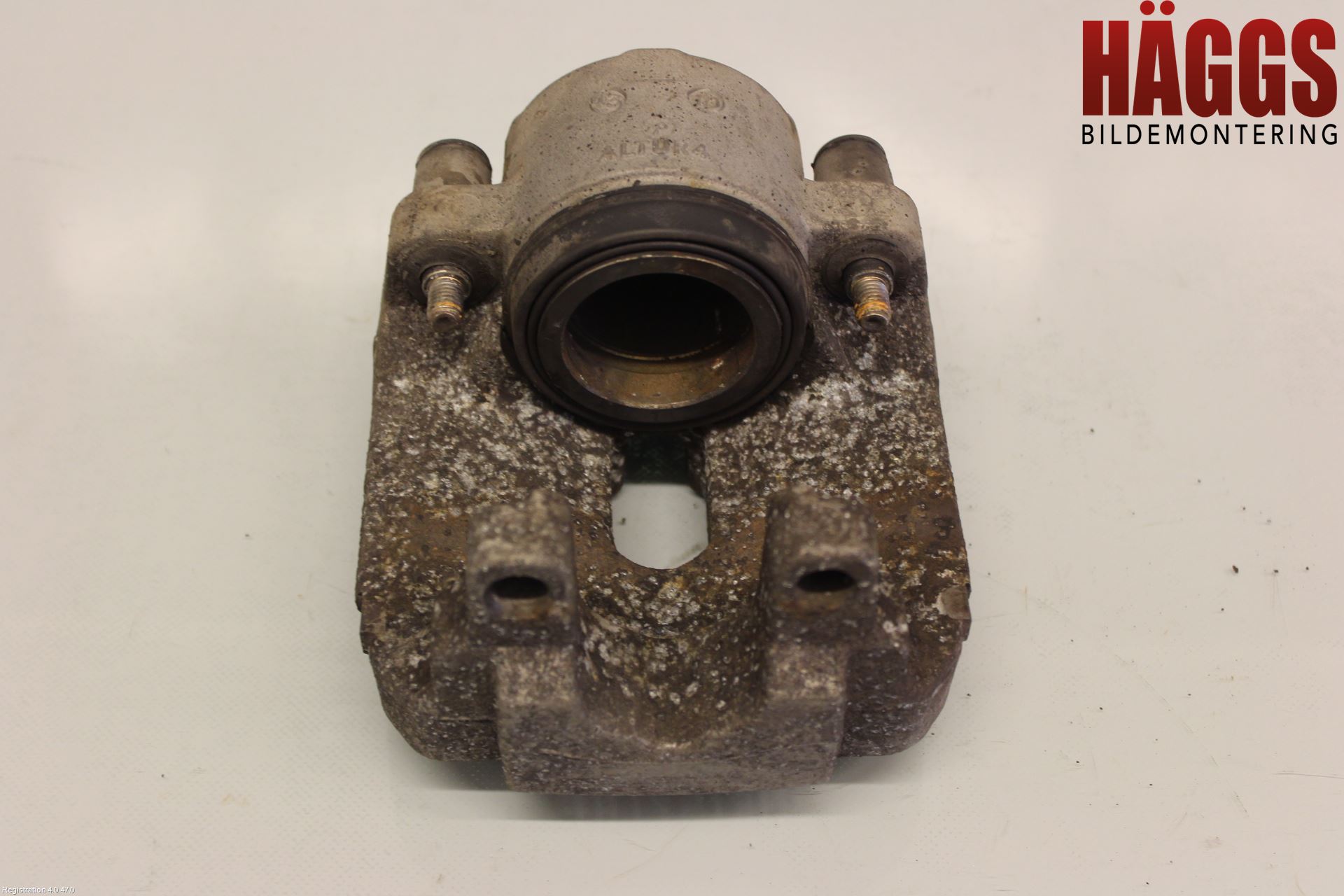 BMW 5 F10/F11/F18 09-17 Bromsok Fram Höger