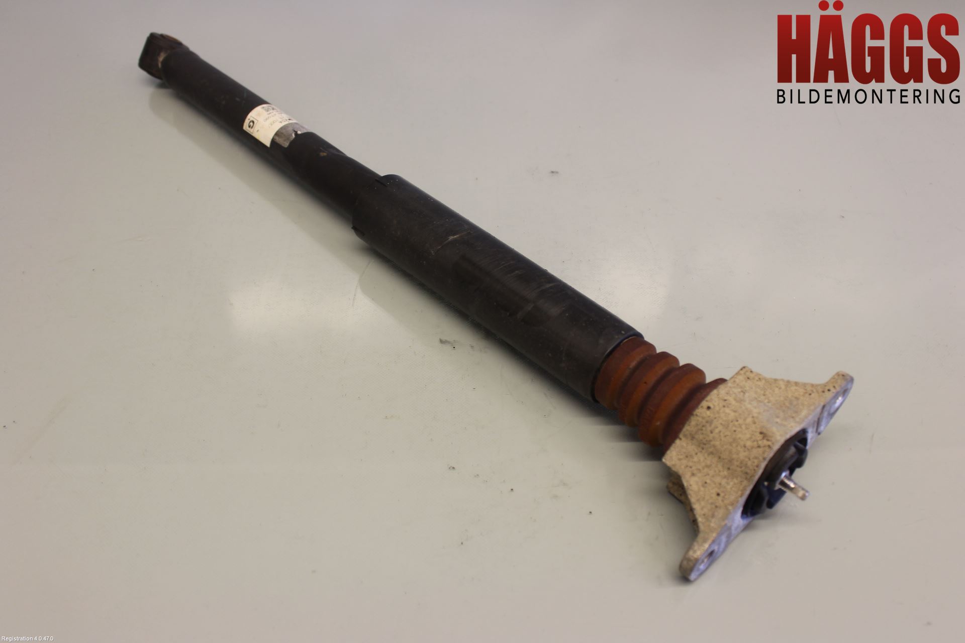 Mazda CX-3 Stötdämpare Bak