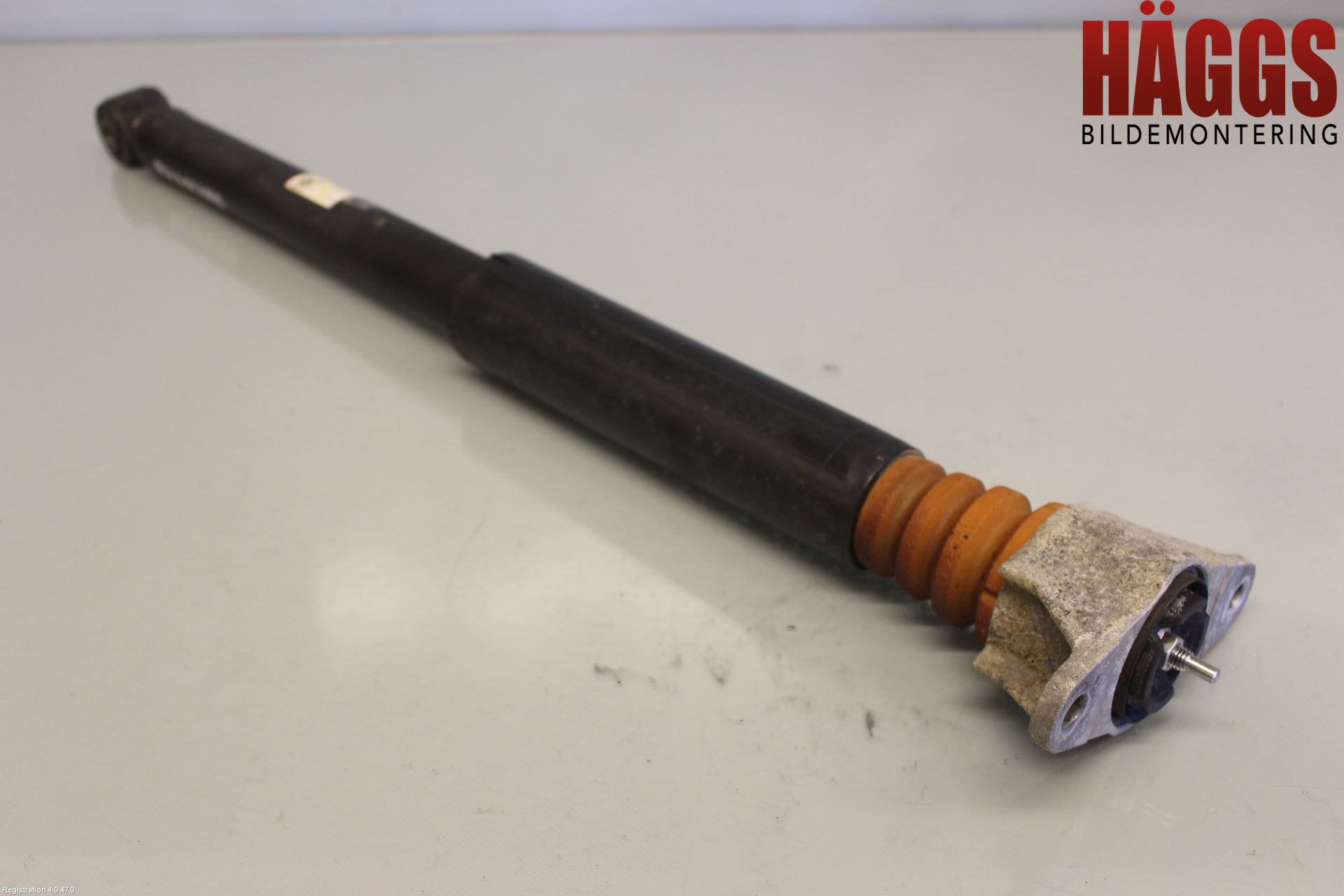 Mazda CX-3 Stötdämpare Bak