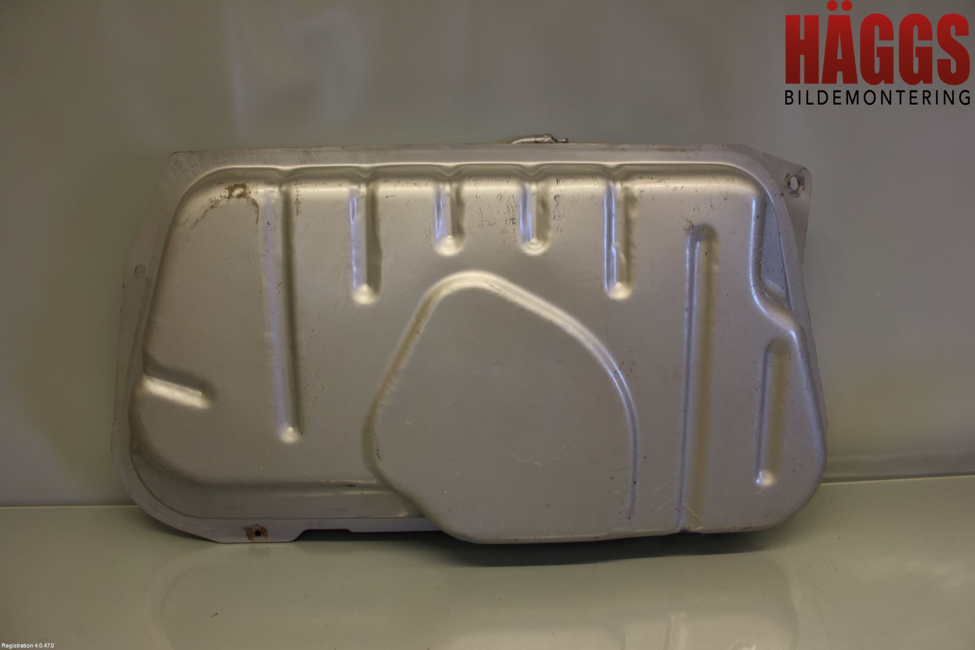 Ford ESCORT     91-95 Bränsletank