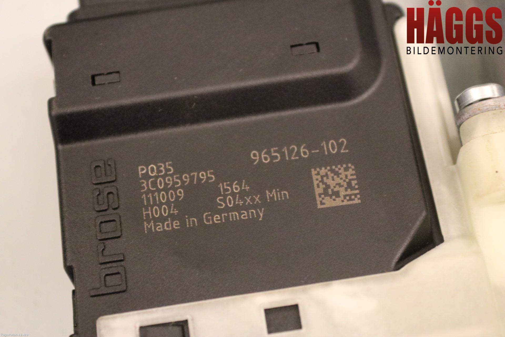 Volkswagen VW PASSAT 11-14 Fönsterhissmotor