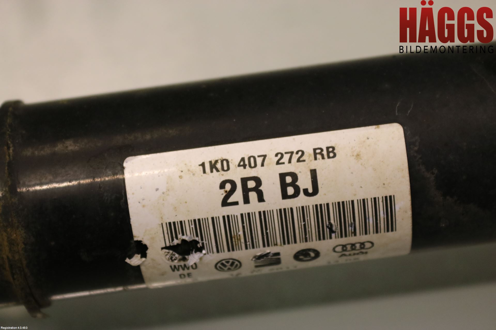 Volkswagen VW PASSAT 11-14 Drivaxel Fram Höger