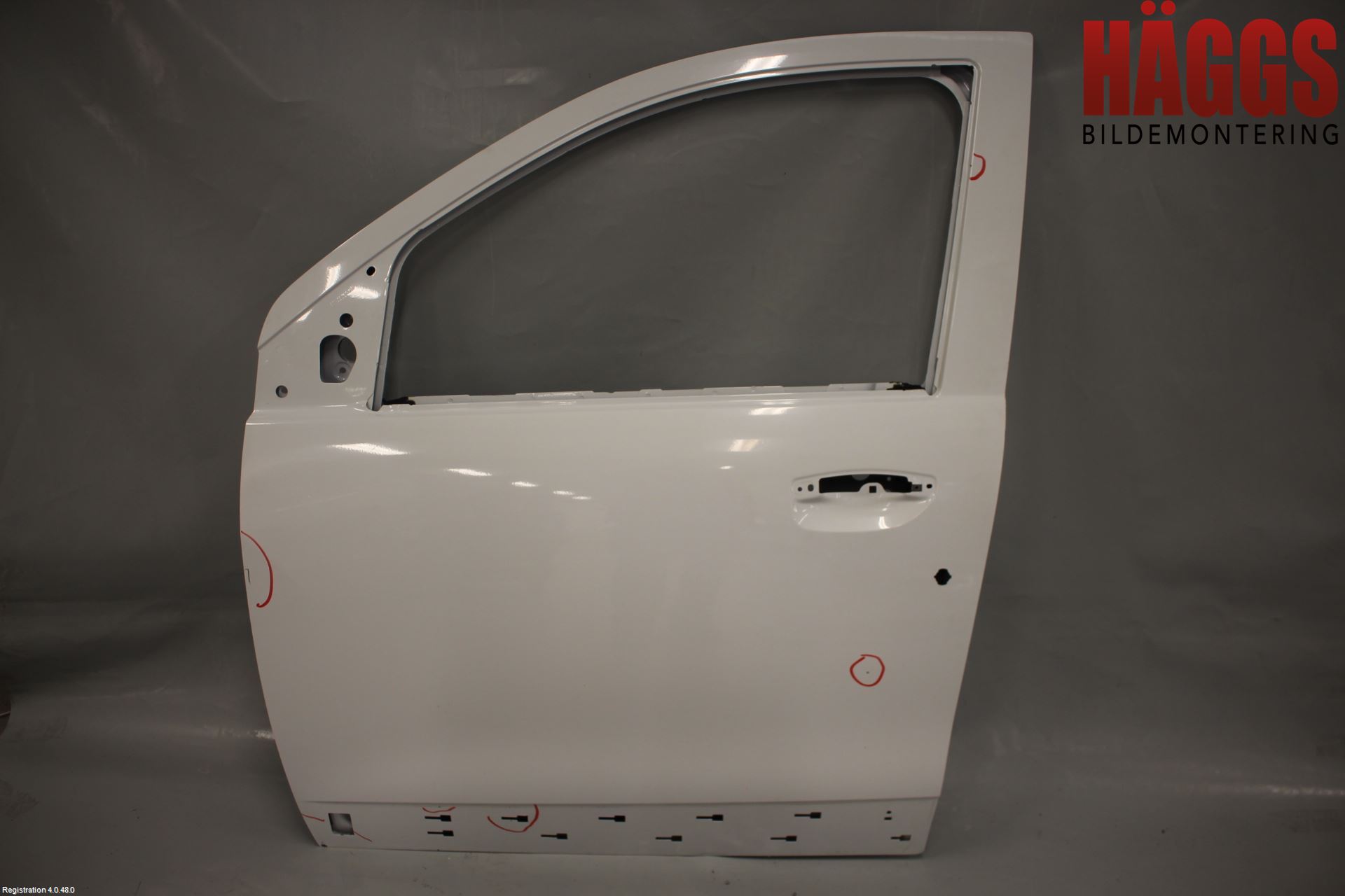 Dacia DOKKER 13- Dörr Fram Vänster