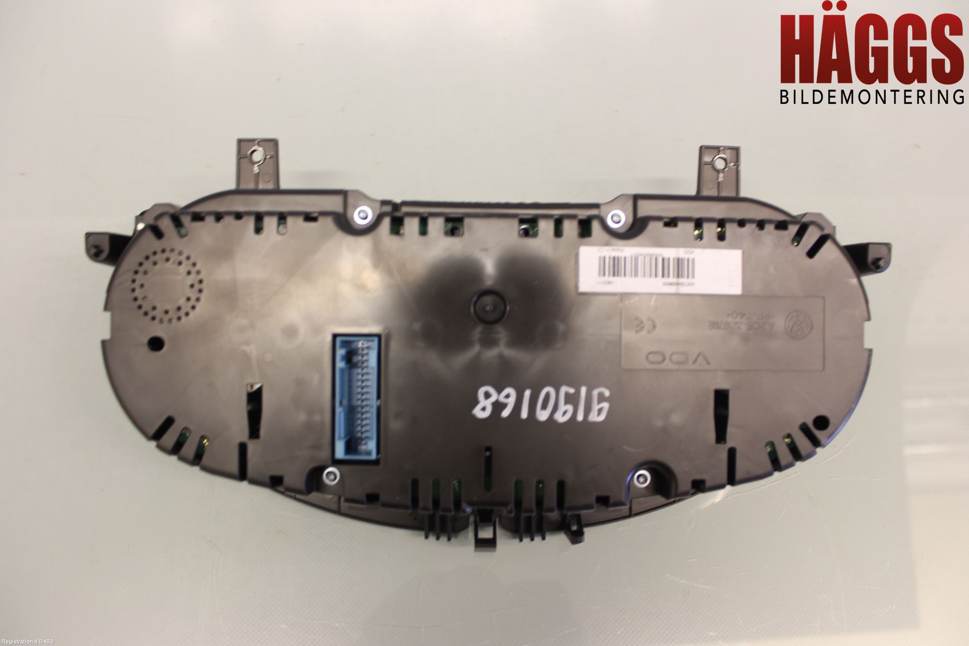 Volkswagen VW PASSAT 11-14 Instrument Komb