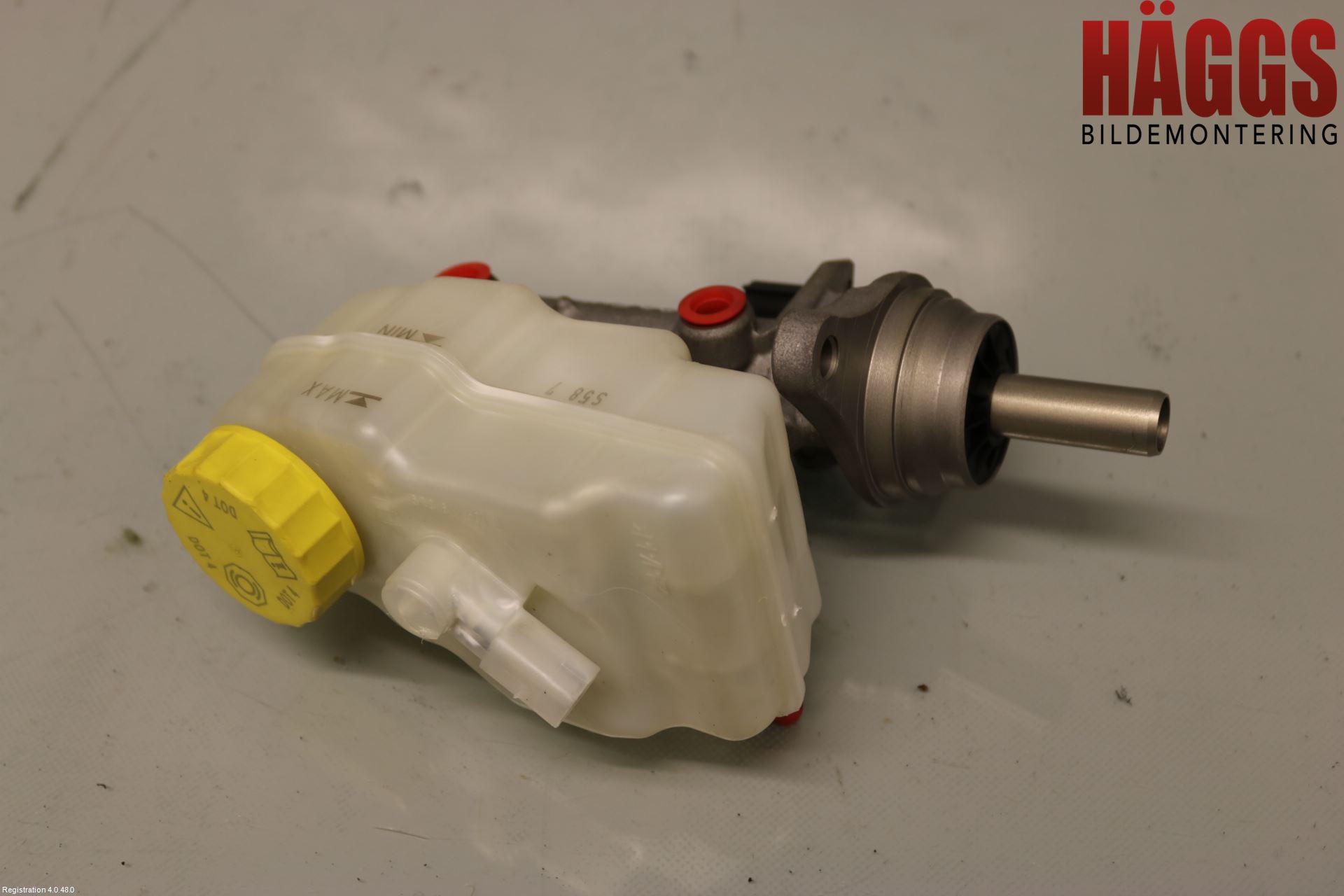 Volkswagen VW POLO 10-17 Broms Huvudcylinder