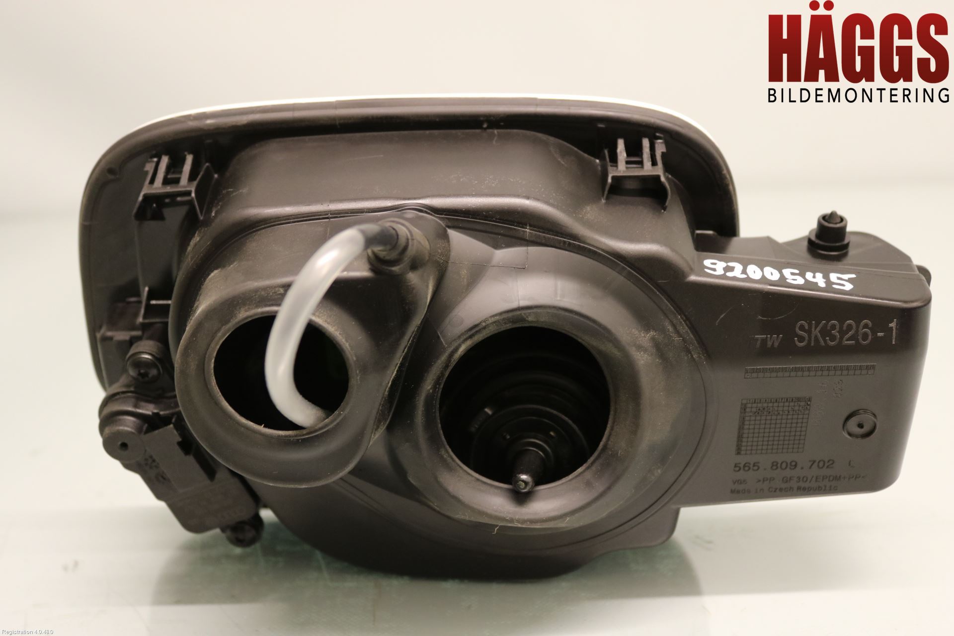 Skoda KODIAQ 17-24 Tanklucka