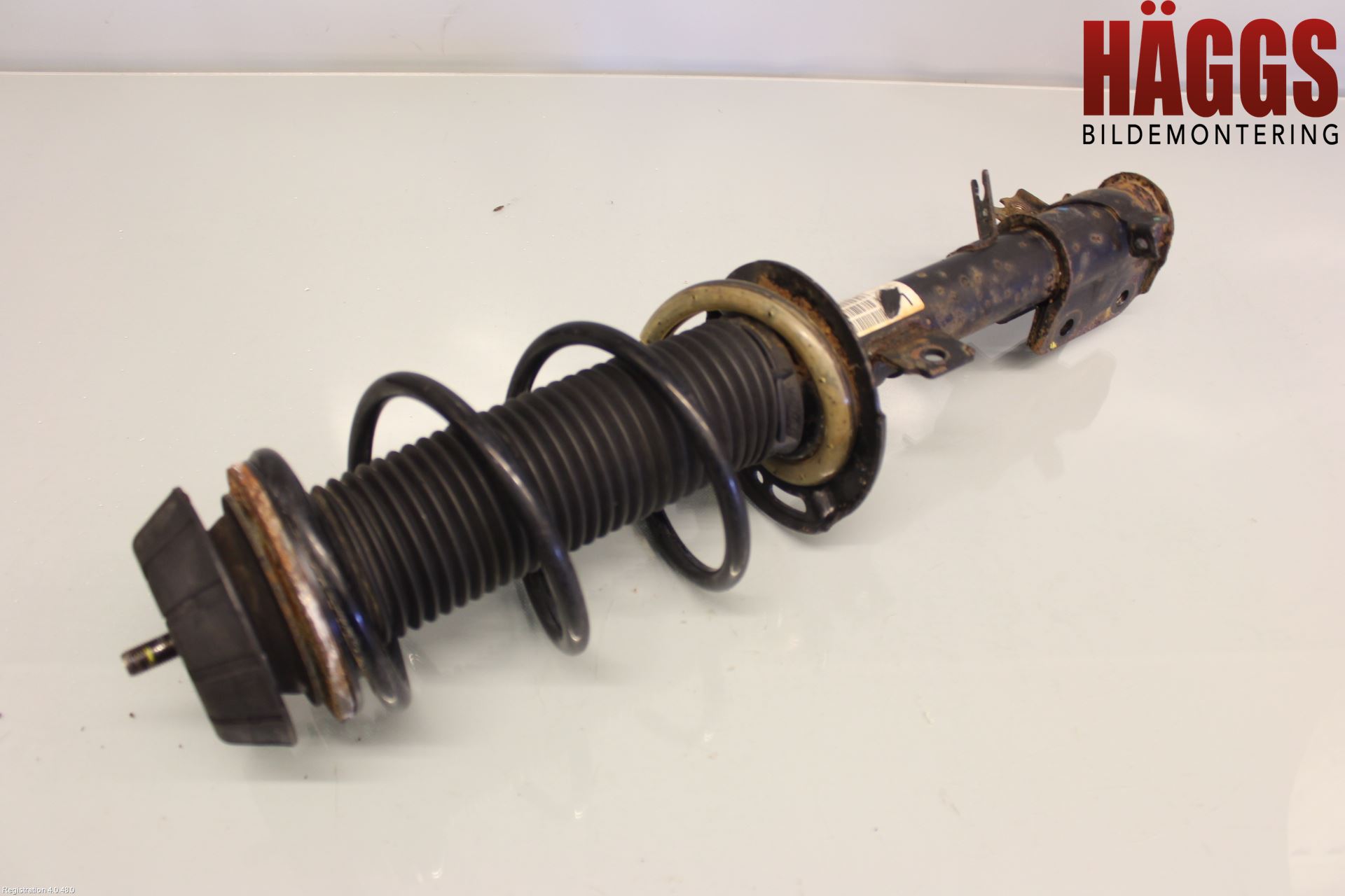 Suzuki SWIFT 11-16 Fjäderben Fram Vänster