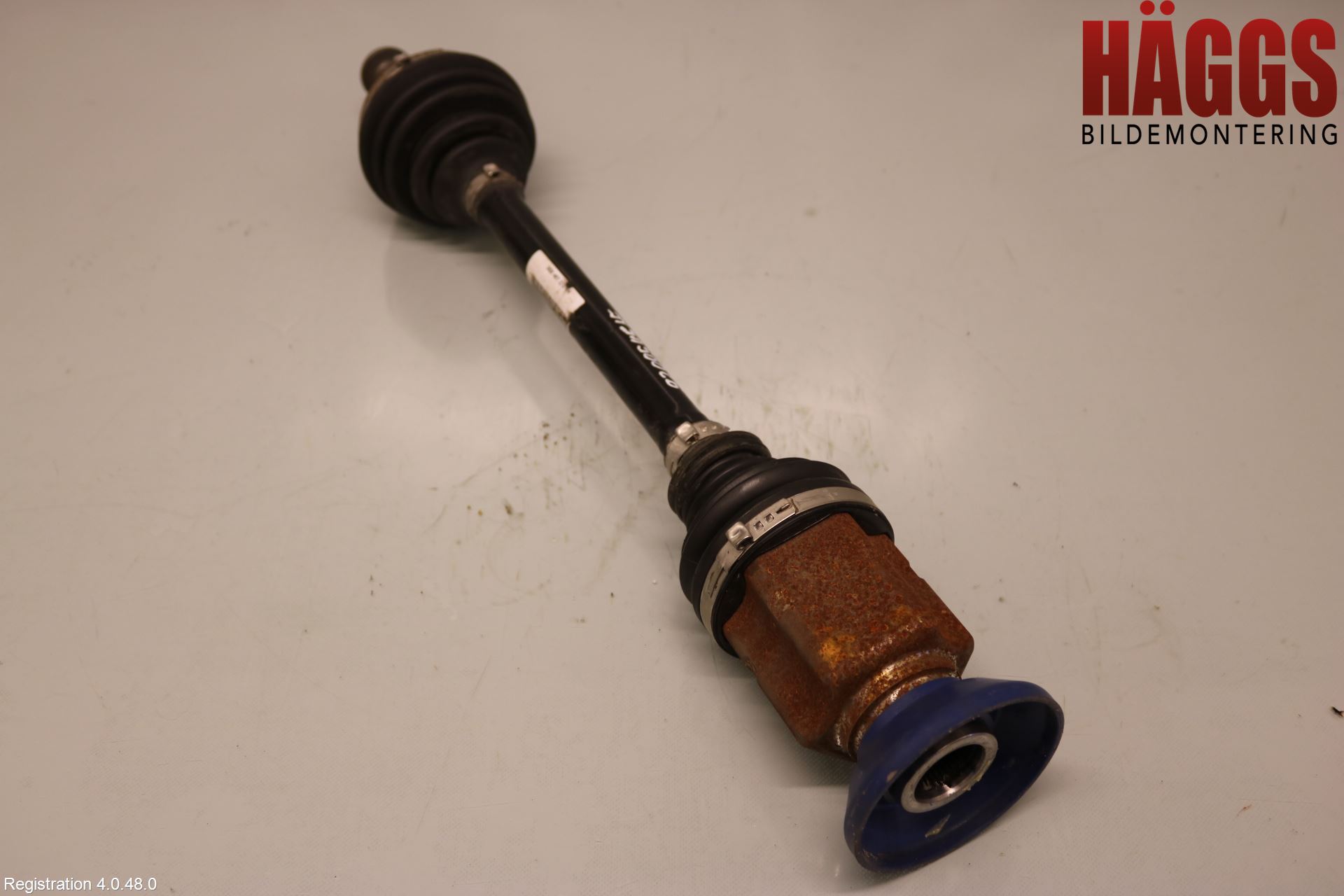Skoda KODIAQ 17-24 Drivaxel Fram Höger