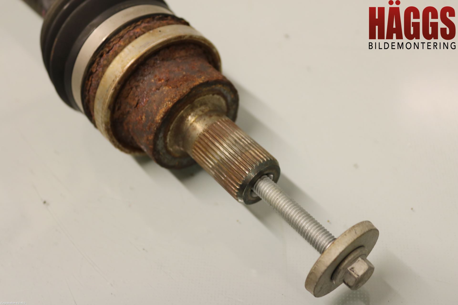 Ford KUGA 08-12 Drivaxel Bak Höger