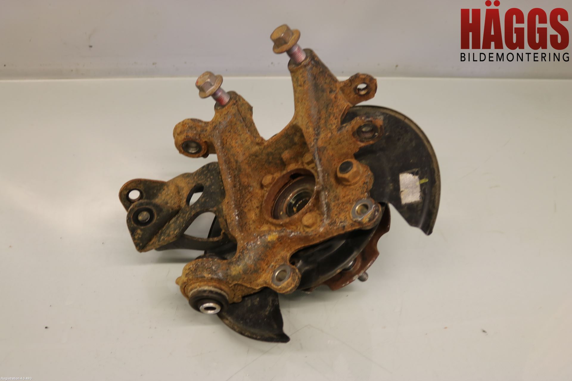 Toyota RAV4 13-18 Hjullagerhus Bak Hö