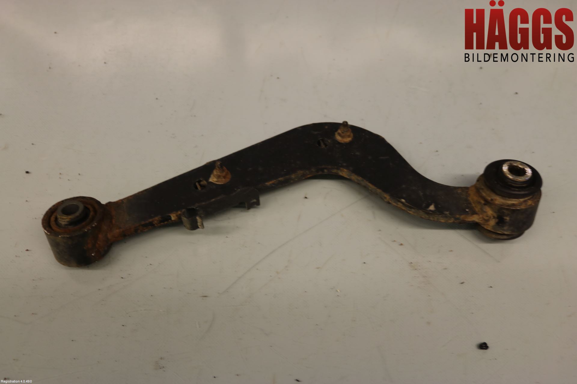 Toyota RAV4 13-18 Bärarm Bak Vänster