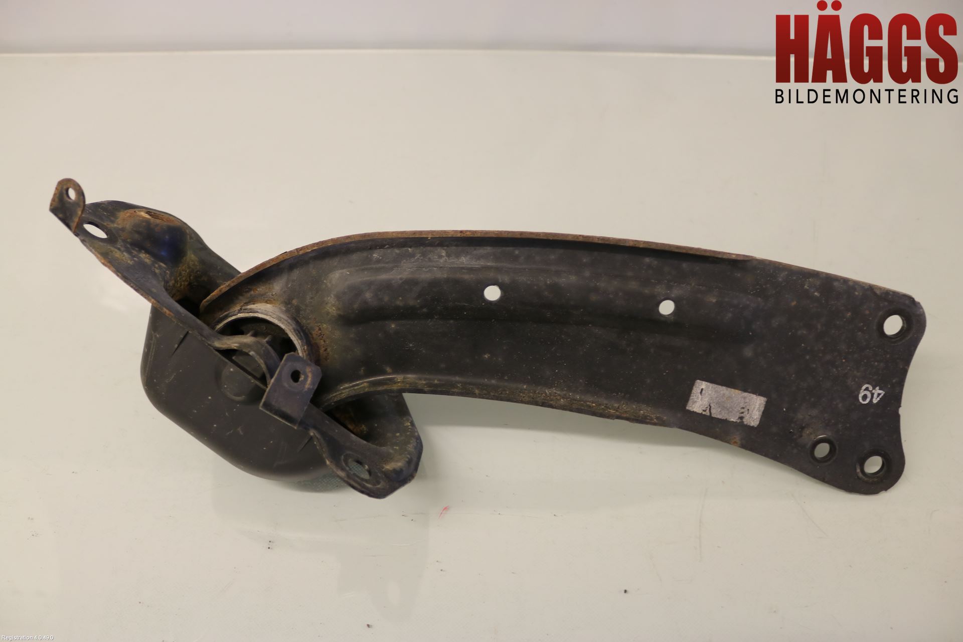 Volkswagen VW TIGUAN 07-16 Bärarm Bak Vänster