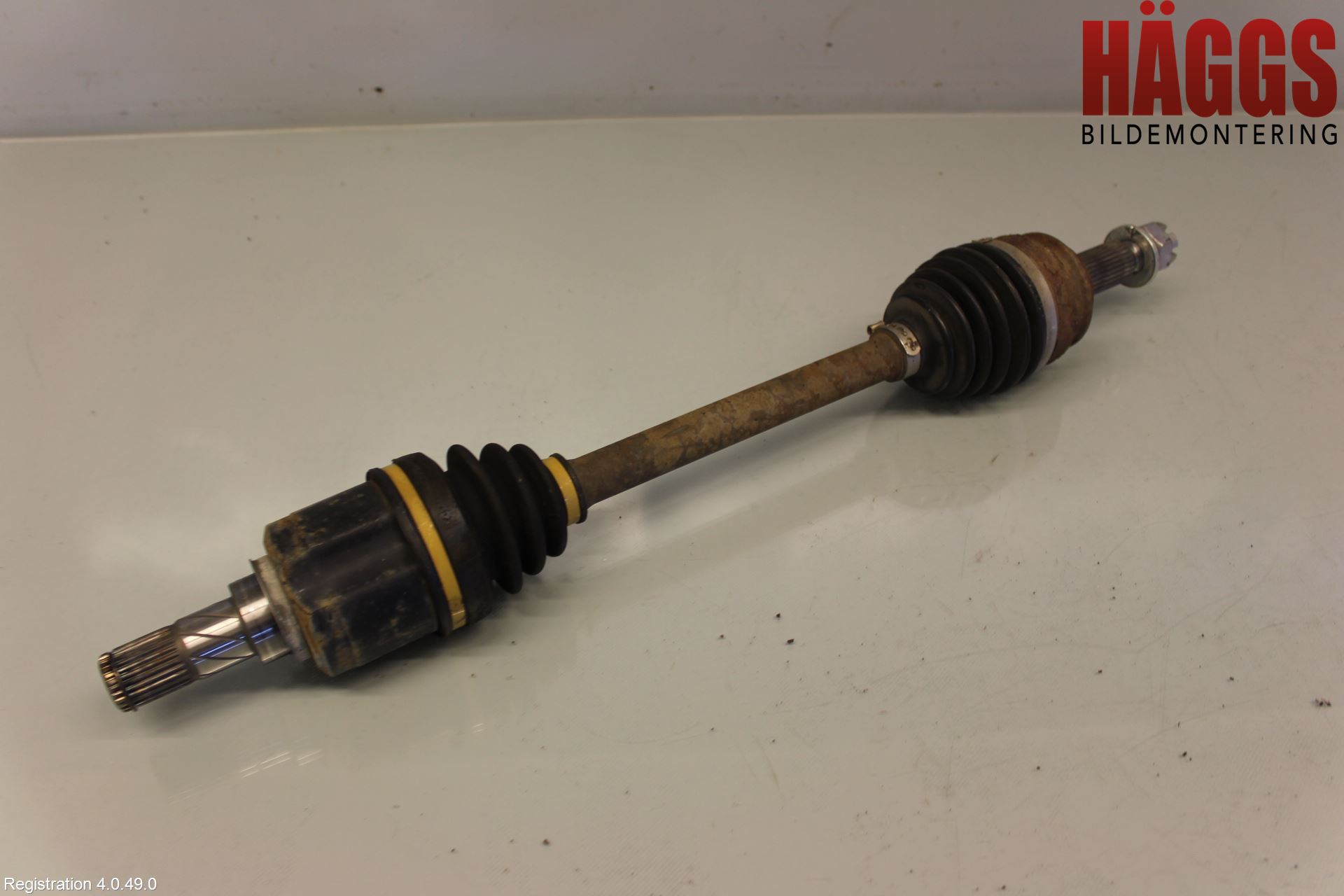 Mitsubishi LANCER 07-14 Drivaxel Fram Vänster