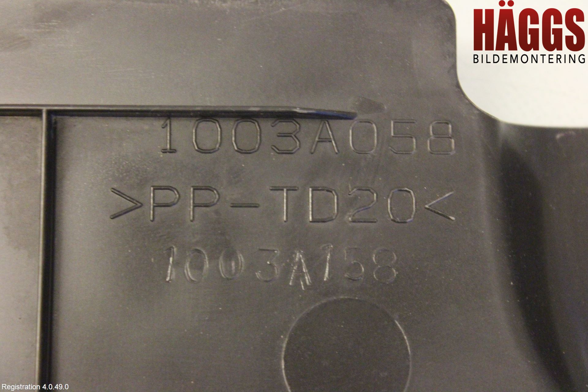 Mitsubishi LANCER 07-14 Motorkåpa