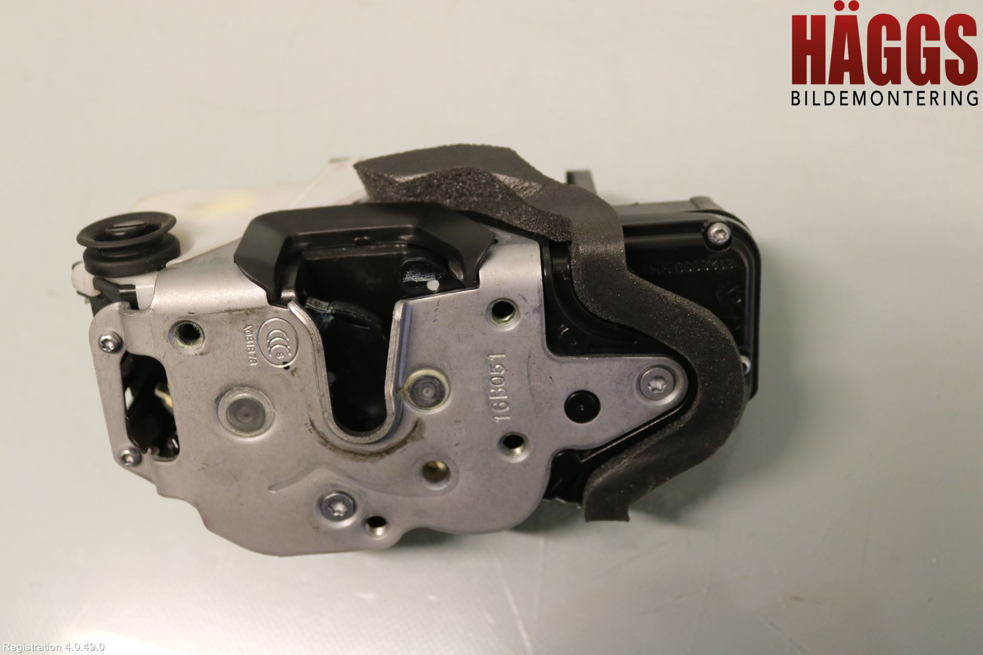 Opel INSIGNIA 09-16 Låskista-Dörrlås