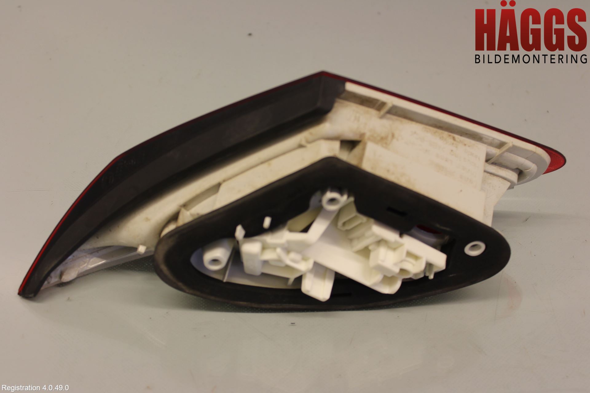 Opel ASTRA J 10-15 Bakljus Lucka Vä