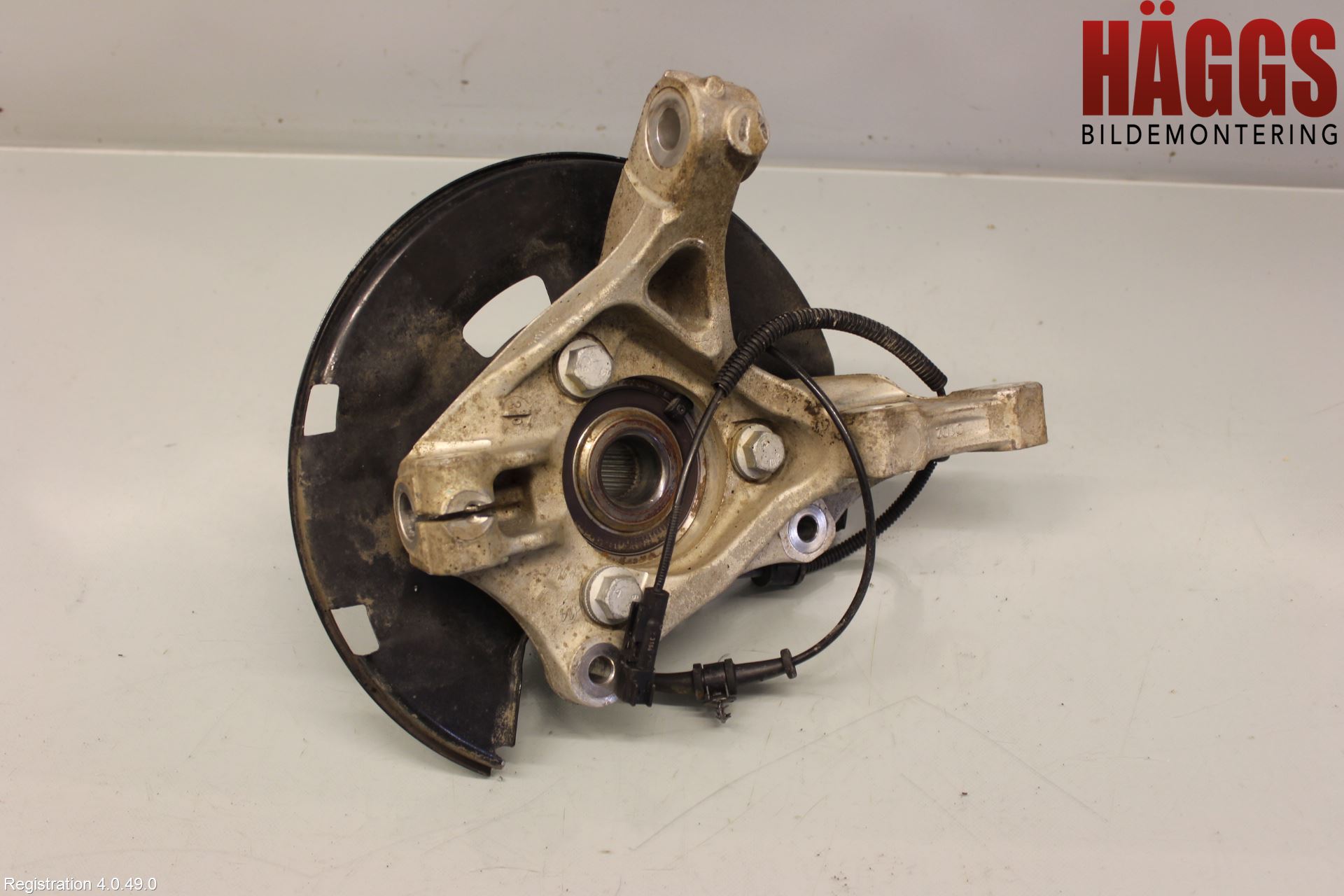 Opel ASTRA J 10-15 Styrspindel Lagerhus Vä