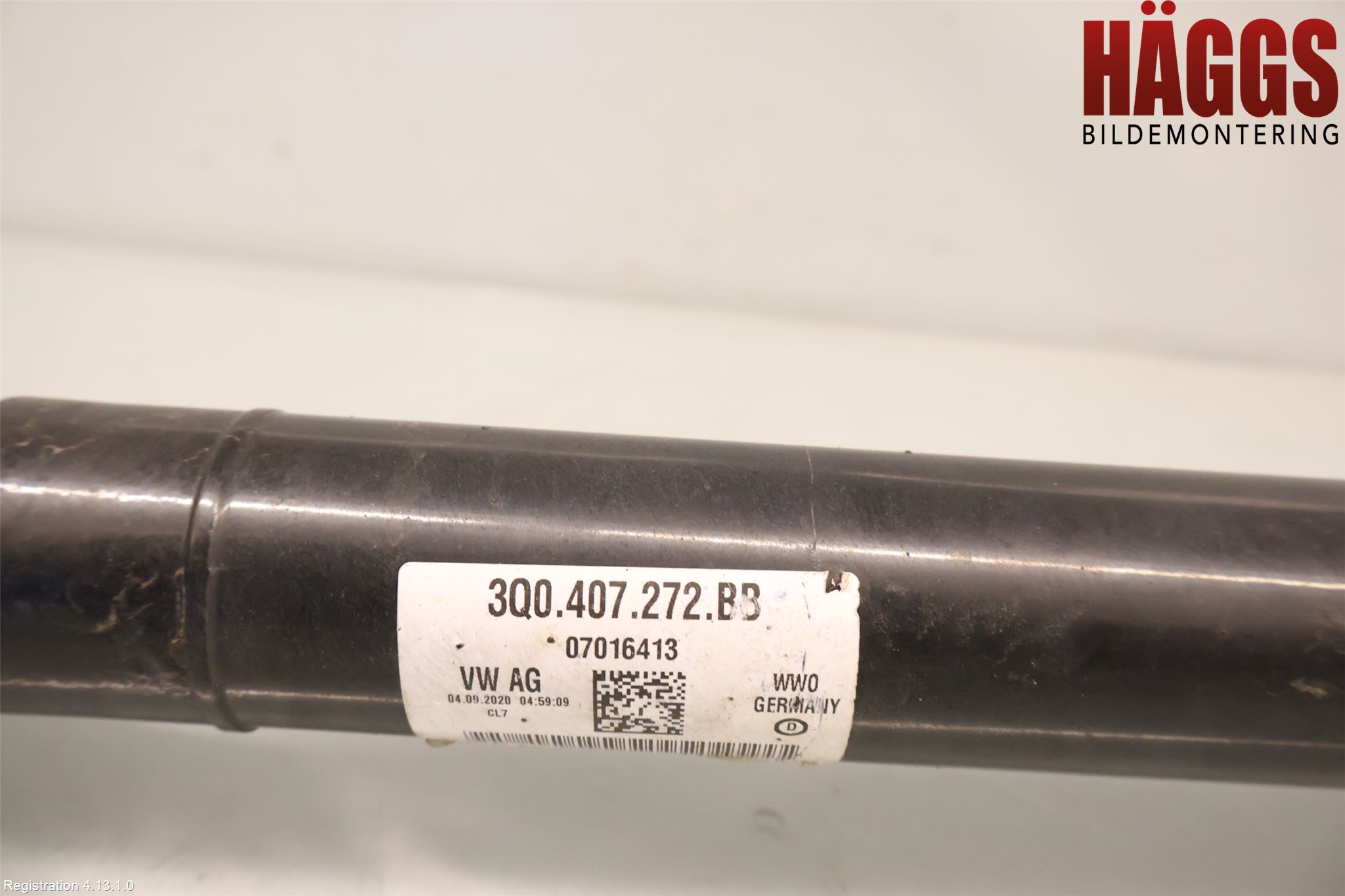 Volkswagen VW TIGUAN 16-24 Drivaxel Fram Höger