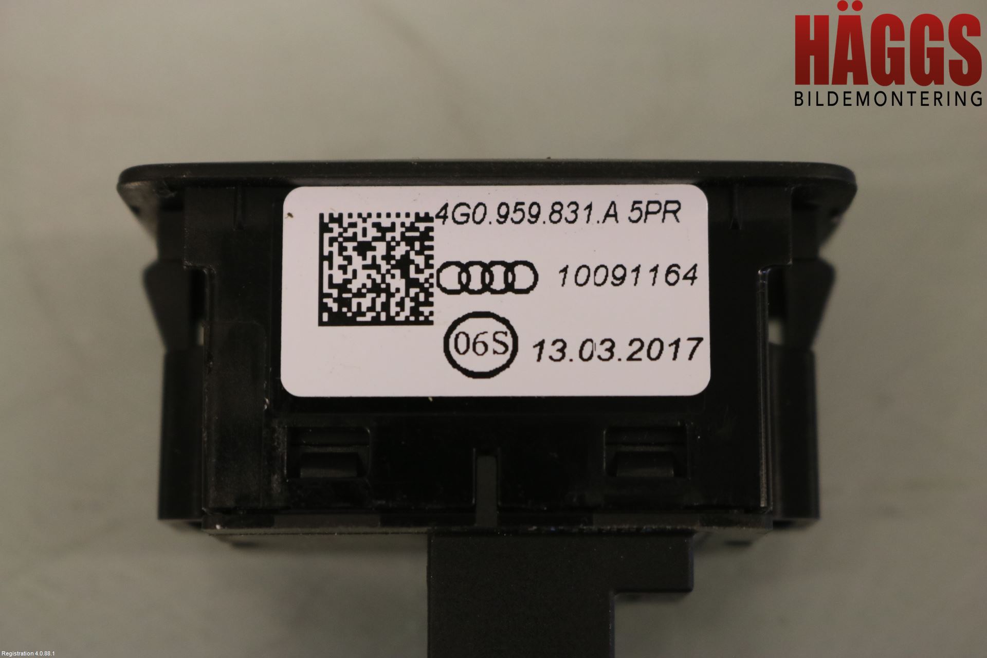 Audi A4 ALLROAD 09-16 Strömställare Baklucka