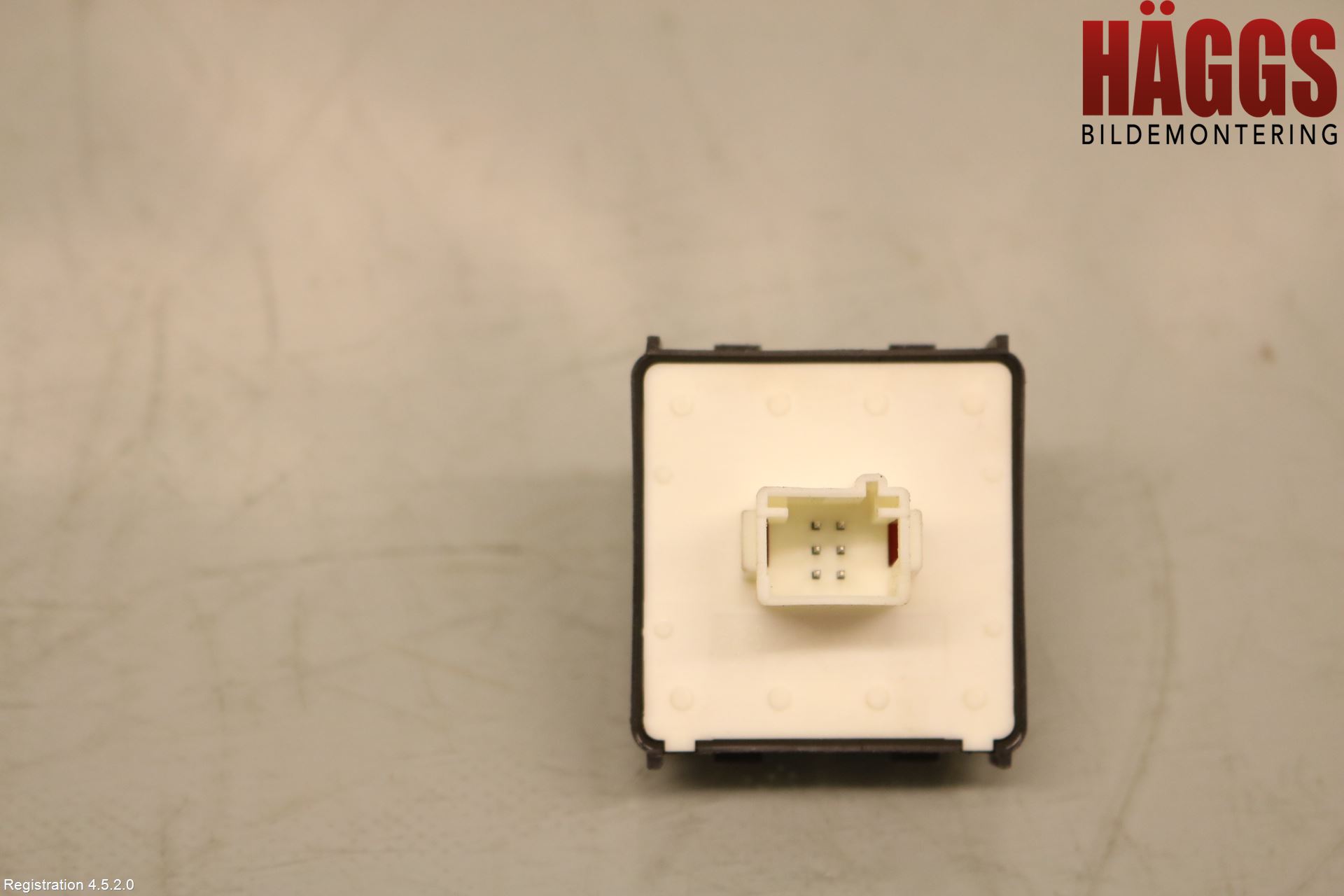 Citroen C4 CACTUS 14-20 Strömställare Elhiss