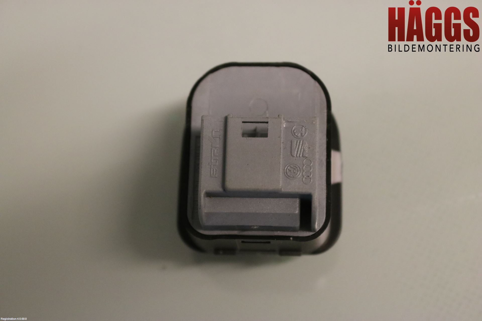 Skoda SUPERB 09-15 Strömställare Spegel