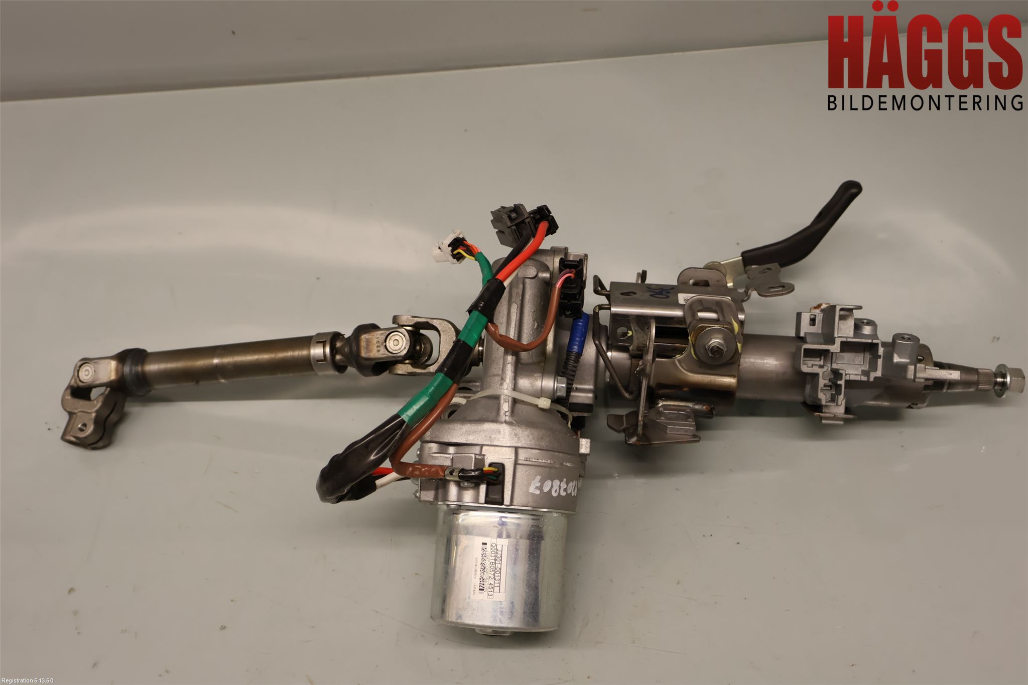 Mitsubishi OUTLANDER 13-21 Rattaxelagg Med Inb Servo