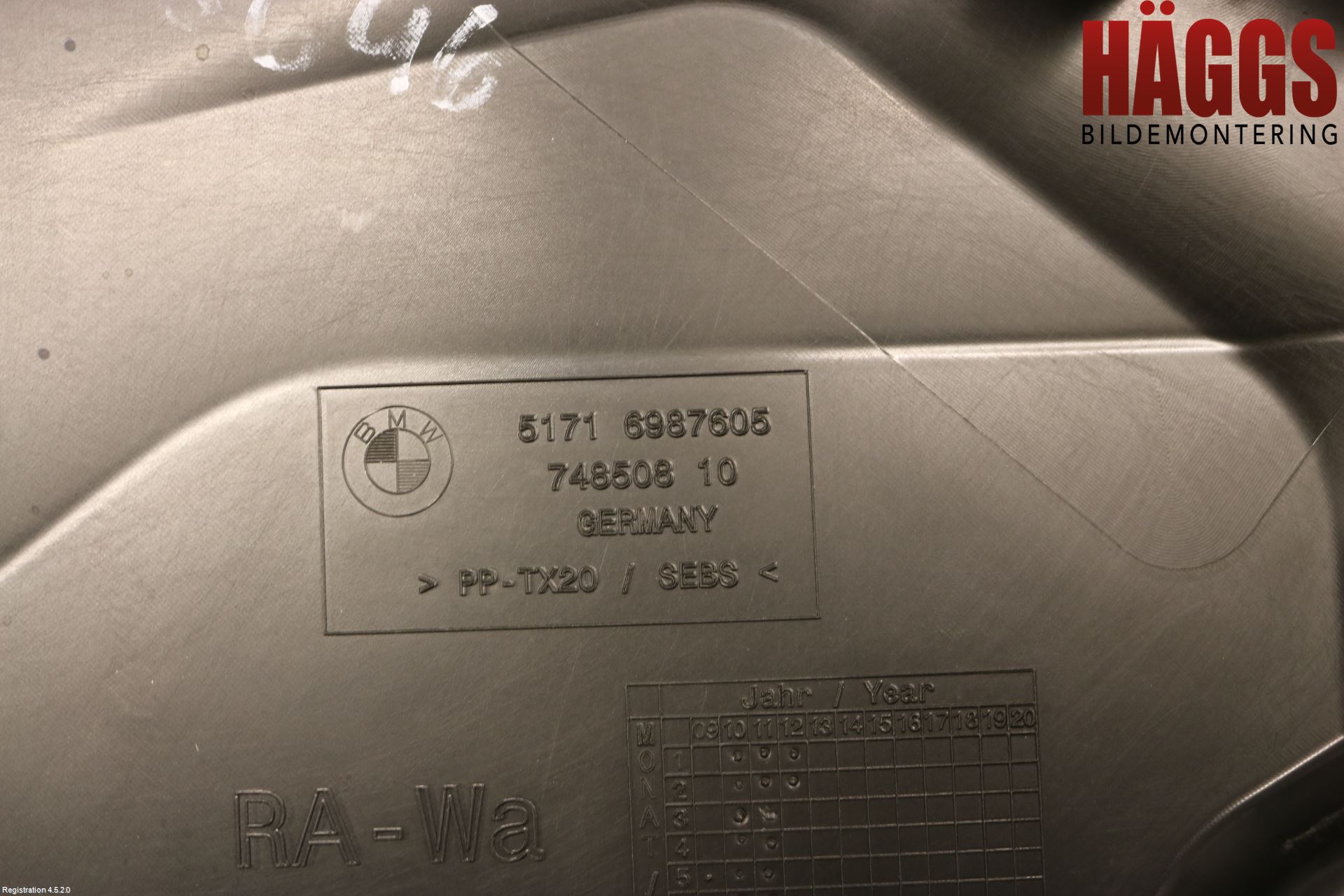BMW 5 F10/F11/F18 09-17 Torpedplåt-Torpedplast