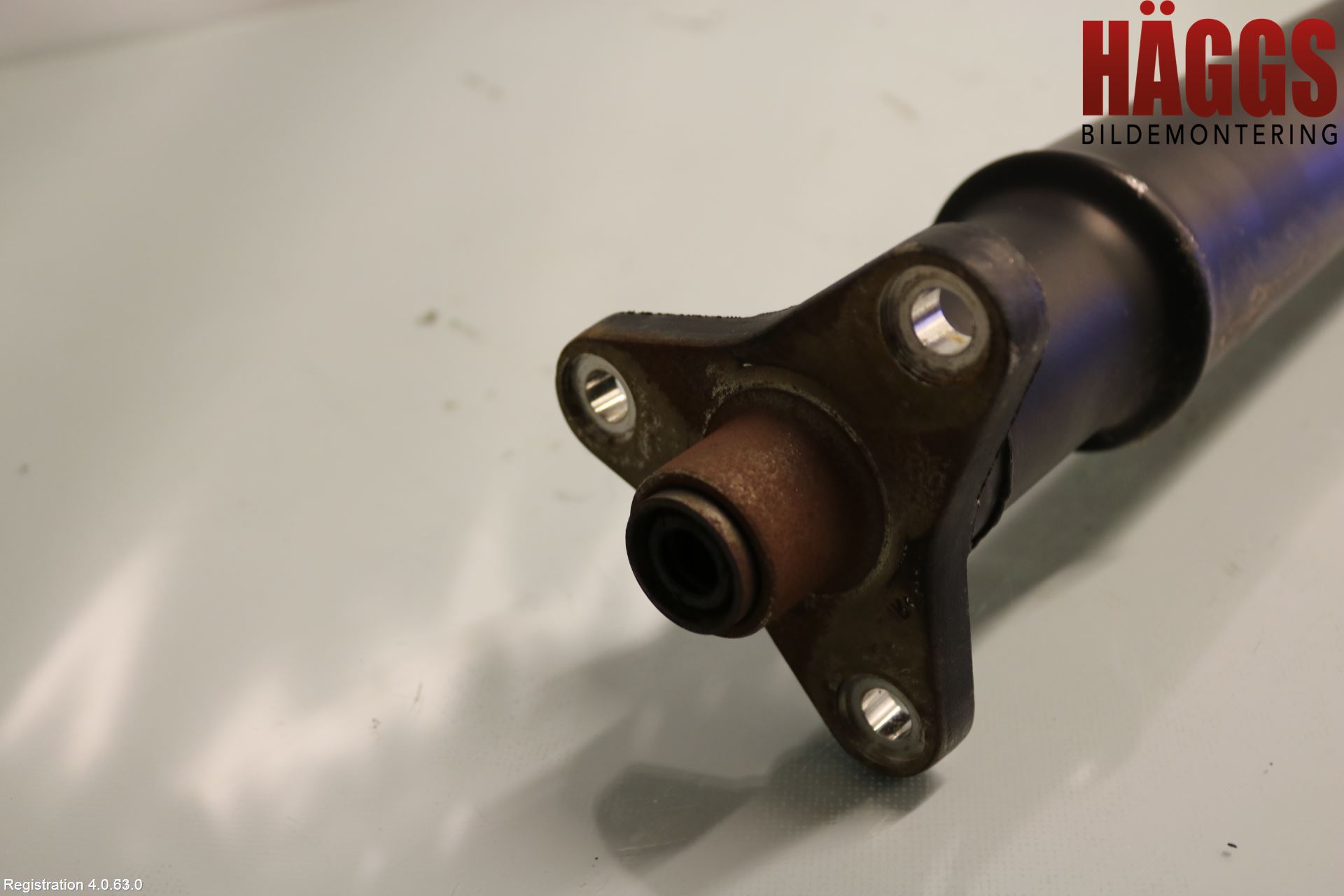 BMW 5 F10/F11/F18 09-17 Mellanaxel Komp
