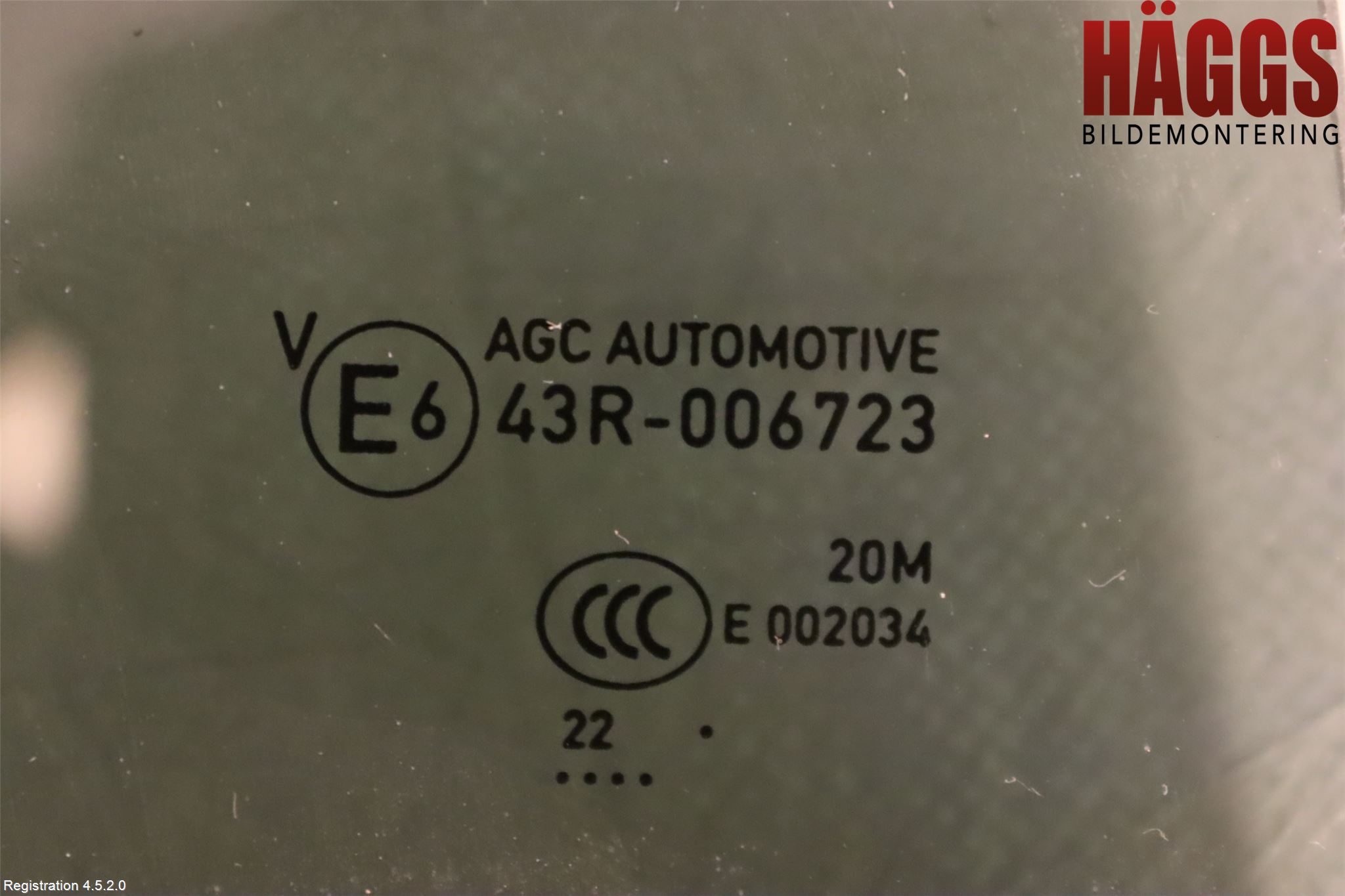 Peugeot 2008/E-2008 20- Dörruta Bak Höger