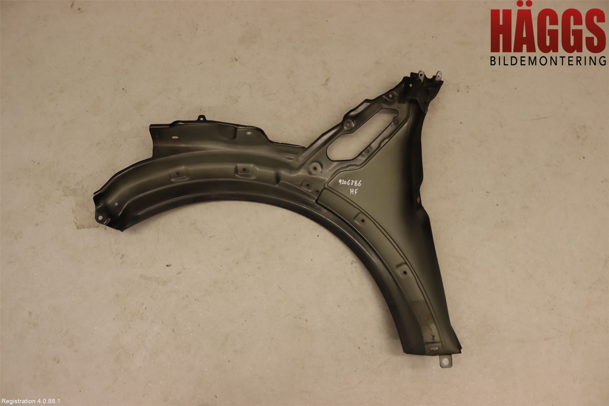 Mini COUNTRYMAN R60 11-16 Skärm Fram Höger