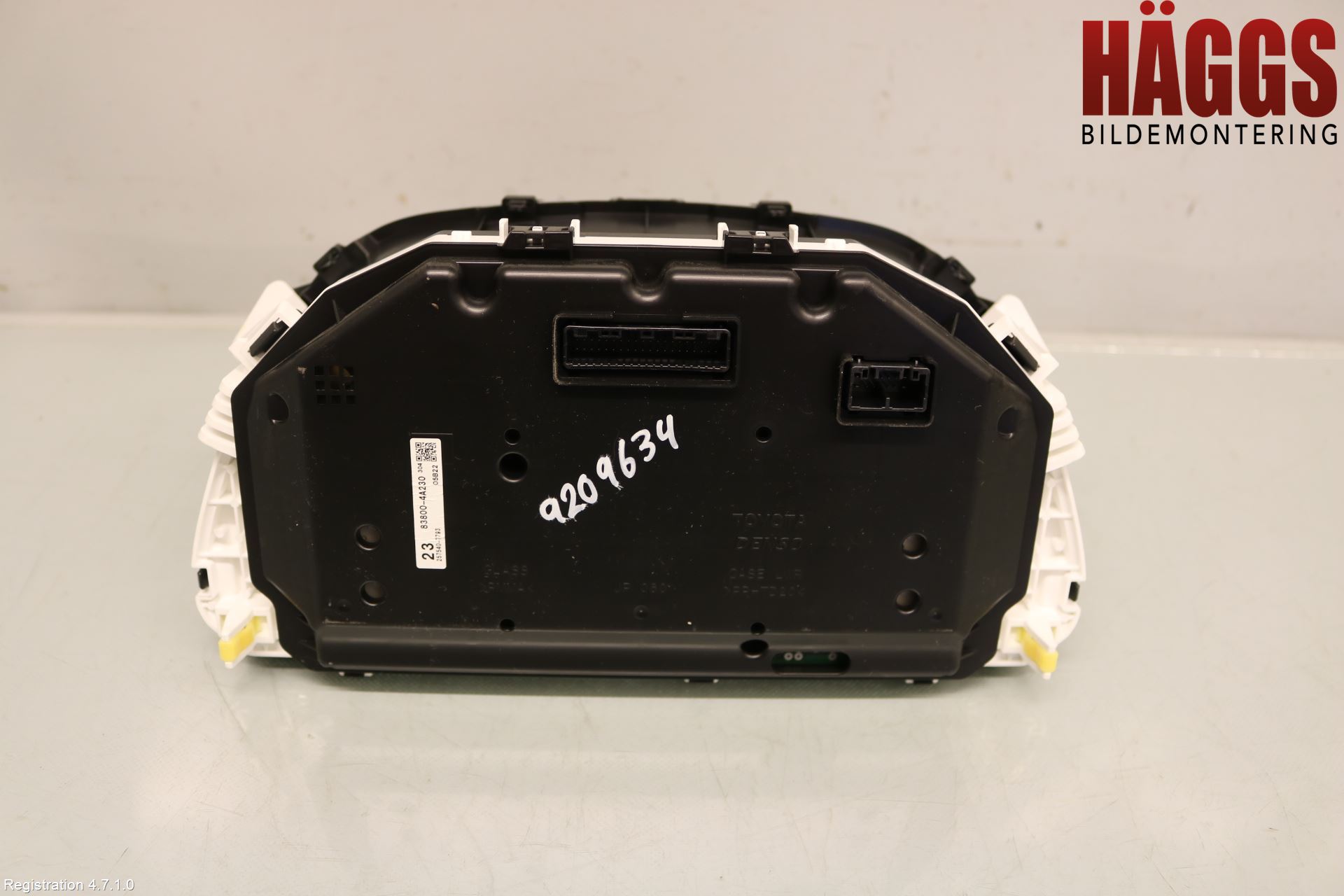 Toyota RAV4 13-18 Instrument Komb