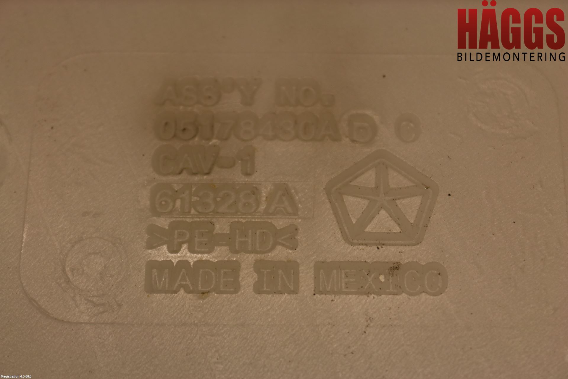 Fiat FREEMONT Spolartank Vindruta-Strål