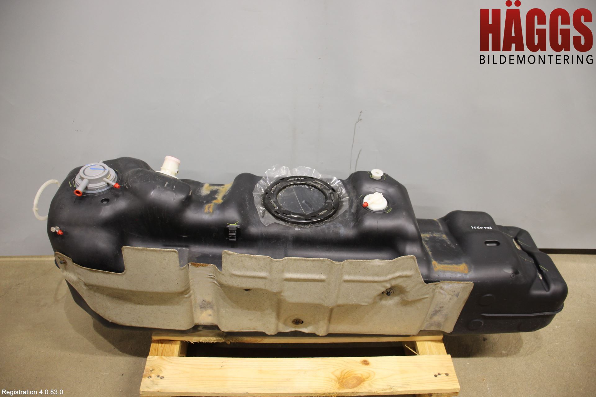 Dodge PICK UP RAM 81- Bränsletank Diesel