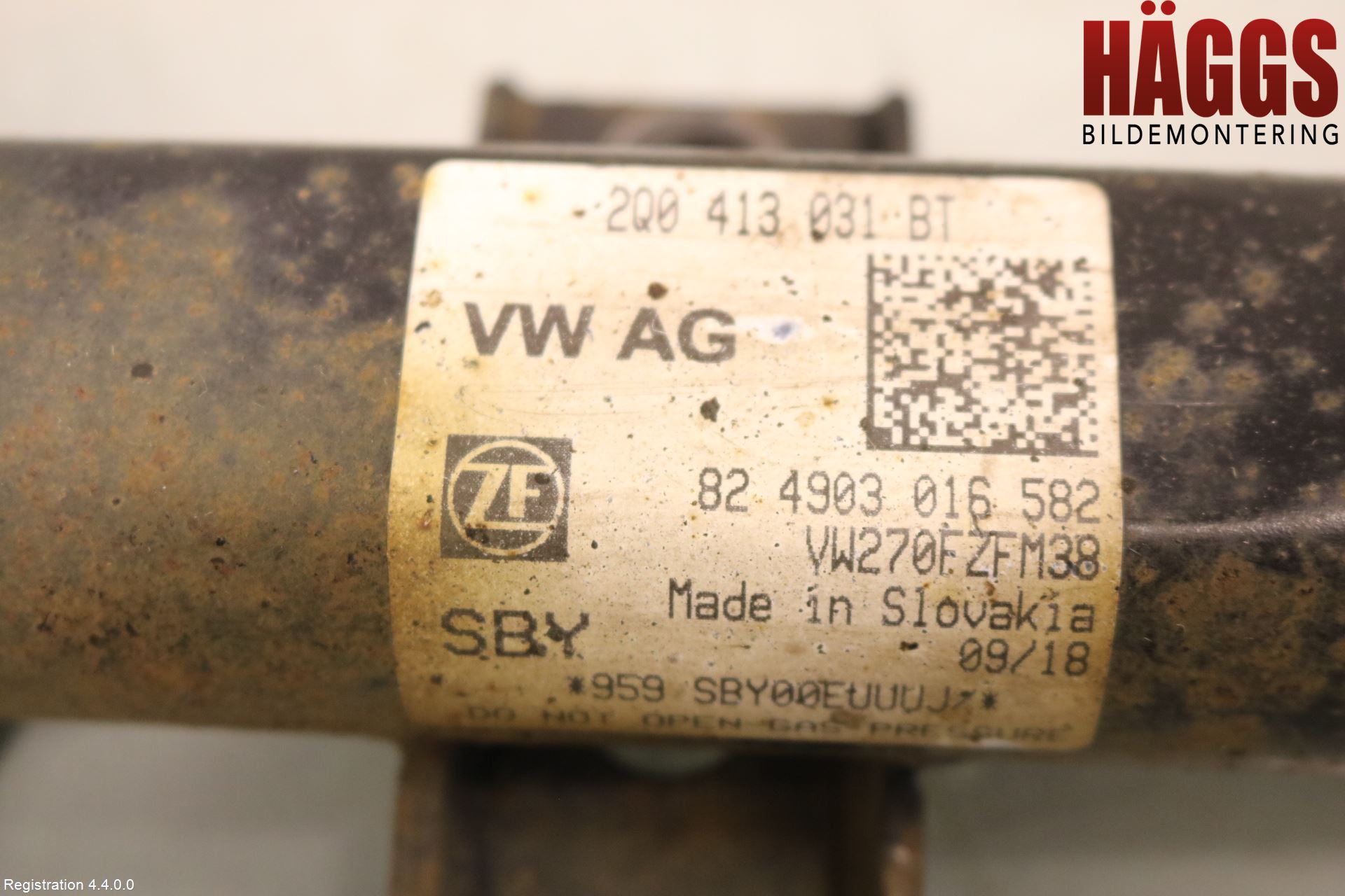 Volkswagen VW POLO VI 18->> Fjäderben Fram Höger