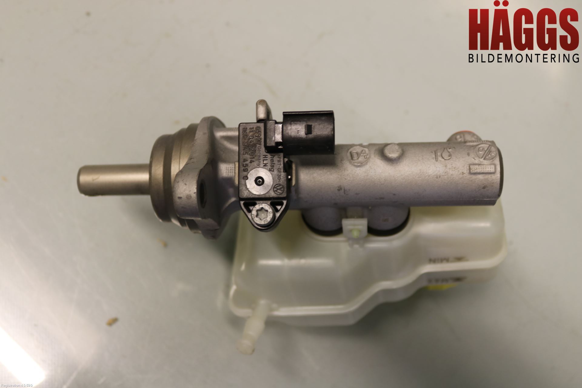 Volkswagen VW POLO 10-17 Broms Huvudcylinder