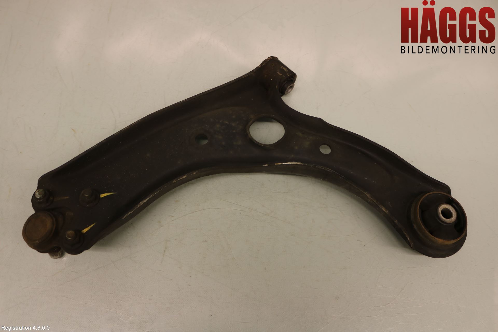 Hyundai TUCSON 05- Bärarm Fram Undre Hö