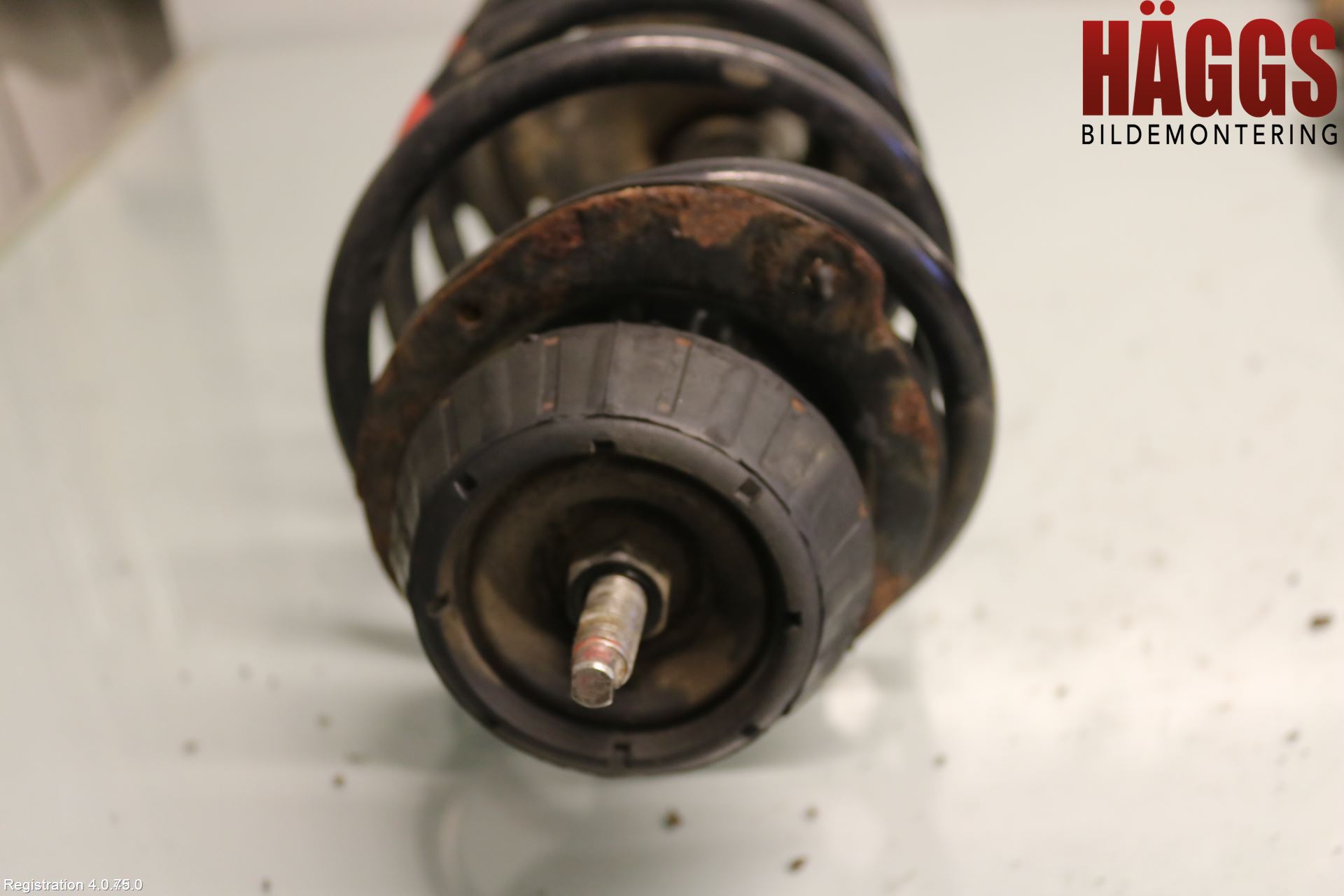 Hyundai i20 PB 09-14 Fjäderben Fram Vänster