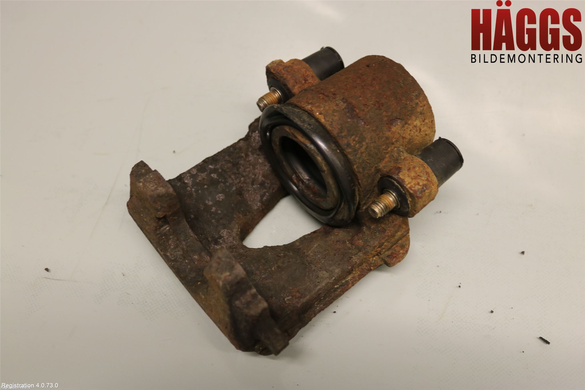 Volkswagen VW CADDY 11-15 Bromsok Fram Vänster