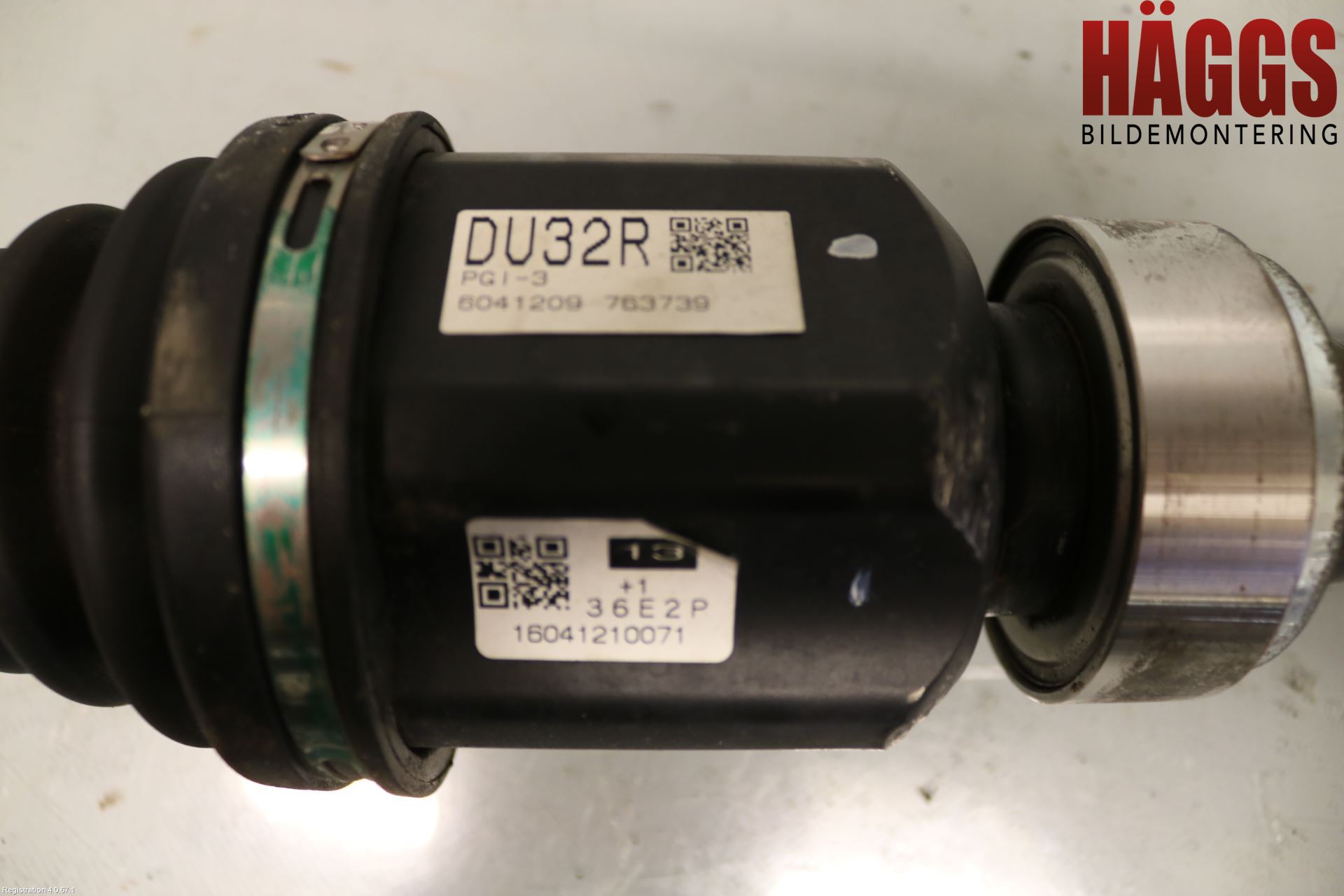 Toyota RAV4 13-18 Drivaxel Fram Höger