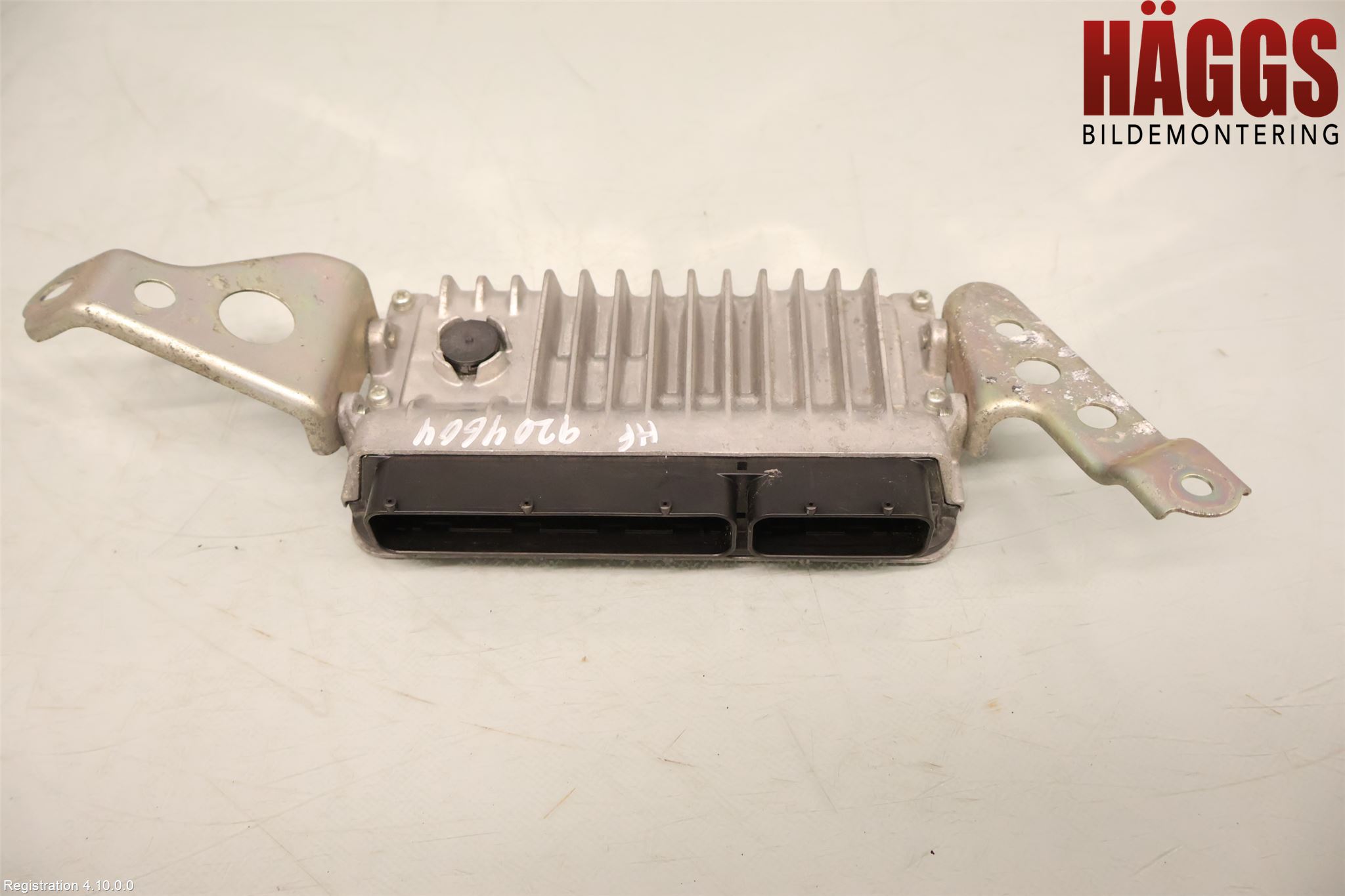 Toyota YARIS XP130 12-14 Styrenhet Insprut Bensin