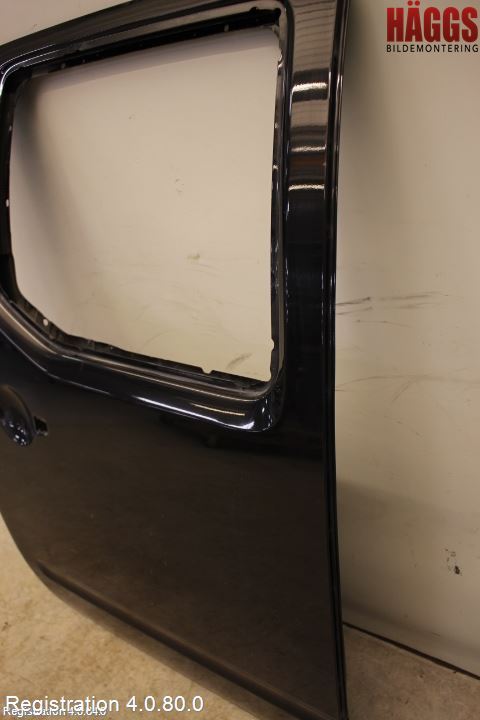 Nissan NAVARA 05-16 Dörr Bak Höger