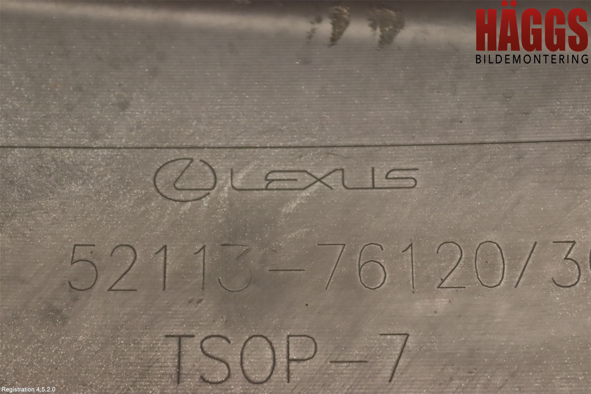Lexus NX 300h 15-21 Stötfångardel Fram Vä