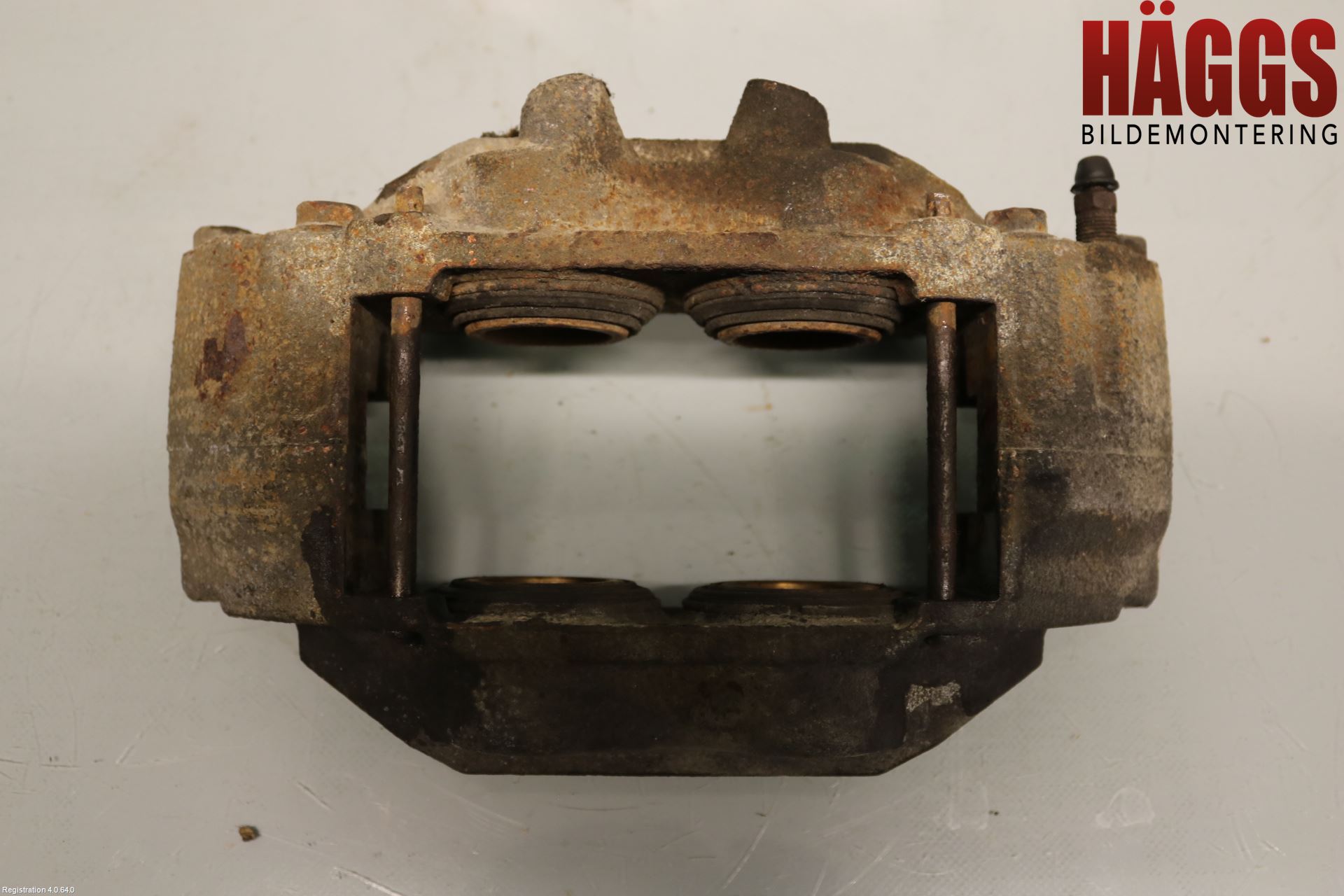 Toyota HILUX 05-16 Bromsok Fram Höger