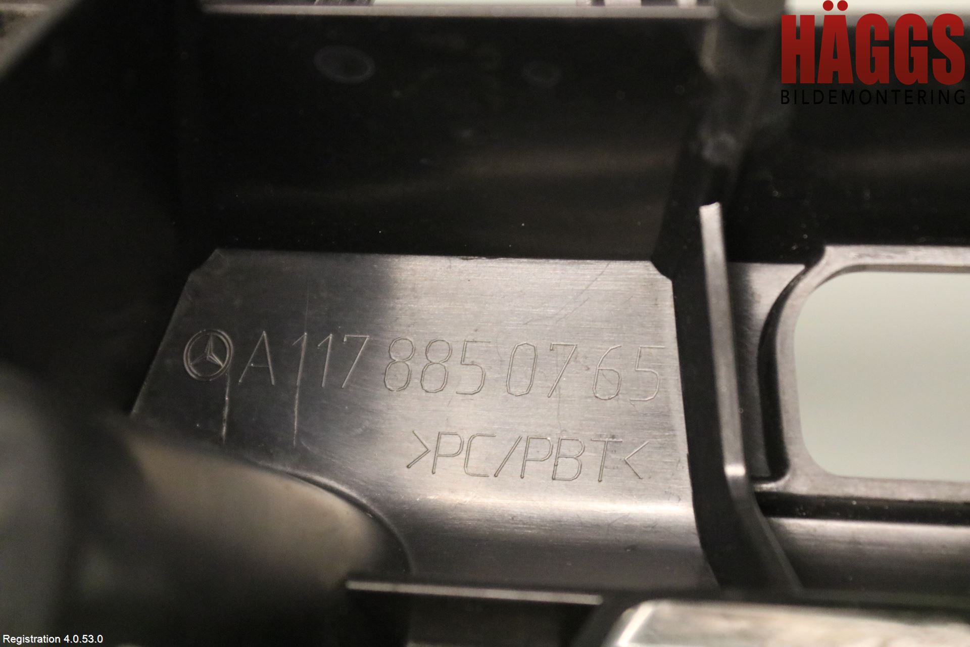 Mercedes-Benz MB CLA-KLASS (C117/X117) 13-19 Stötfångarfäste Bak Vä