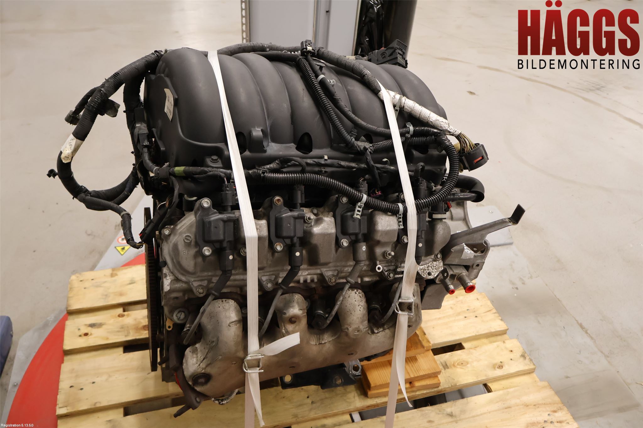 Cadillac ESCALADE Motor Bensin